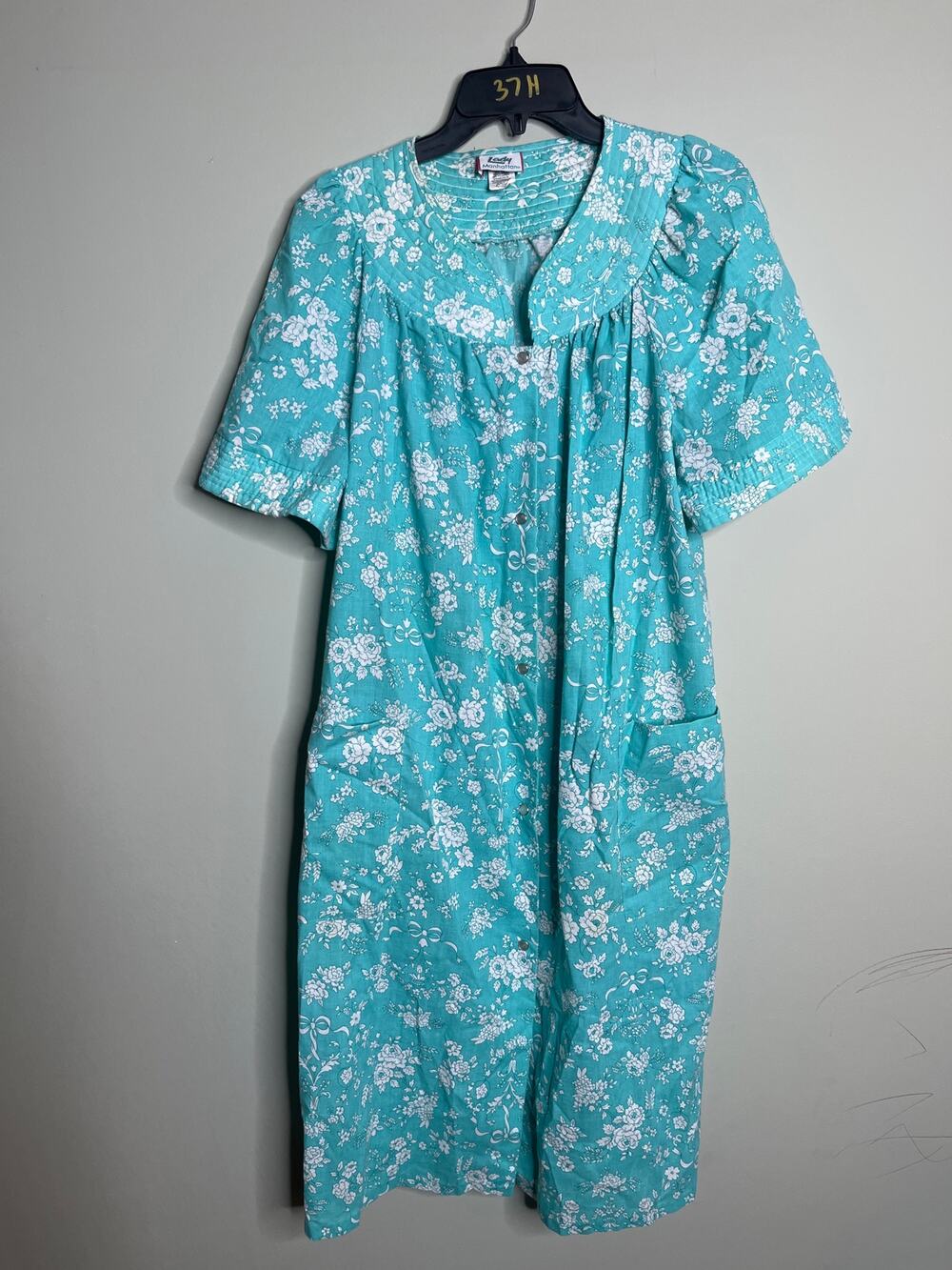 Vintage Lady Manhattan Blue Floral Nightgown OS